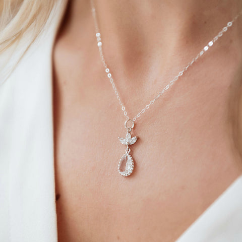 The Rebecca Necklace